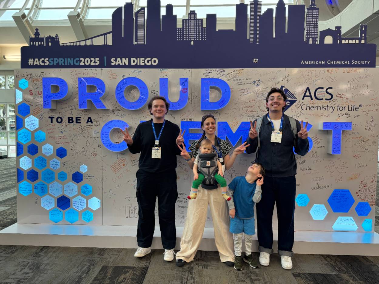 Group at ACS San Diego 2025 Spring Rad Lab at ACS 2025